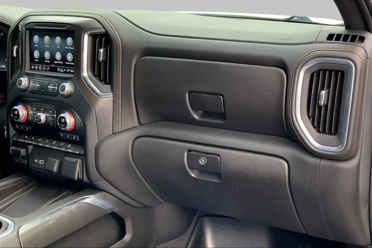 Used 2021 WHITE GMC AT4 image 16