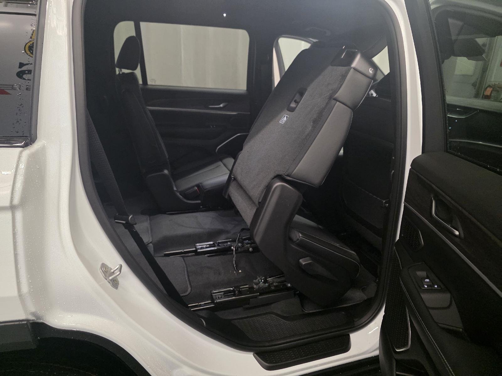 Used 2026 Bright White Clearcoat Jeep Limited image 49