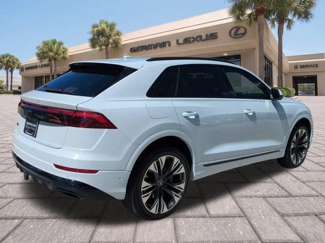 Used 2025  Audi 55 Premium Plus image 4