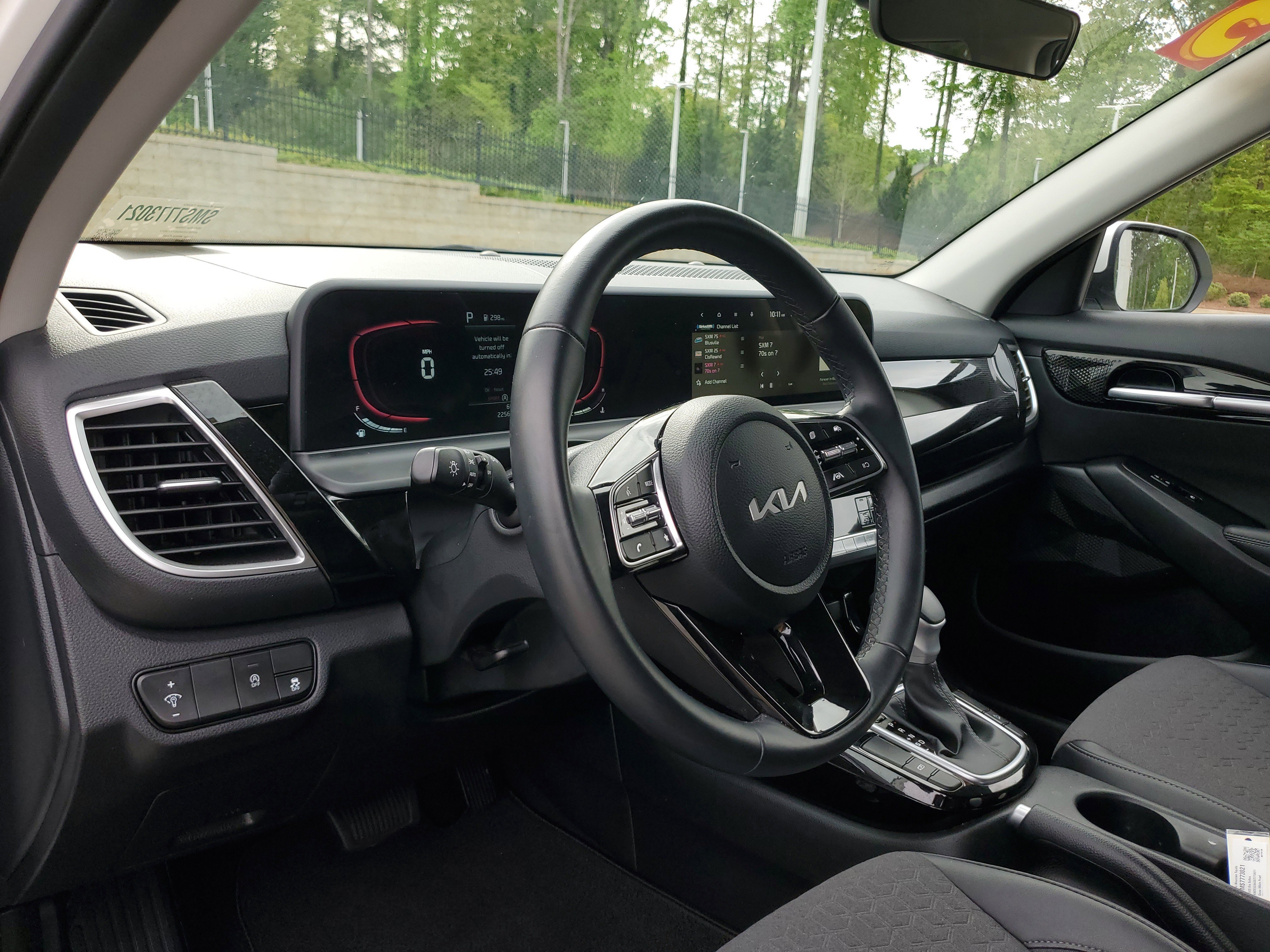 Used 2025 White Kia S image 14