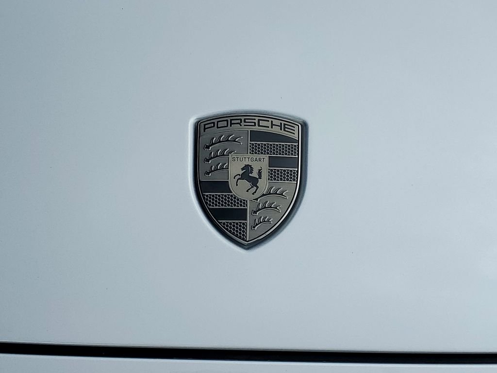 2025 Porsche Cayenne Turbo E-Hybrid - Photo 27