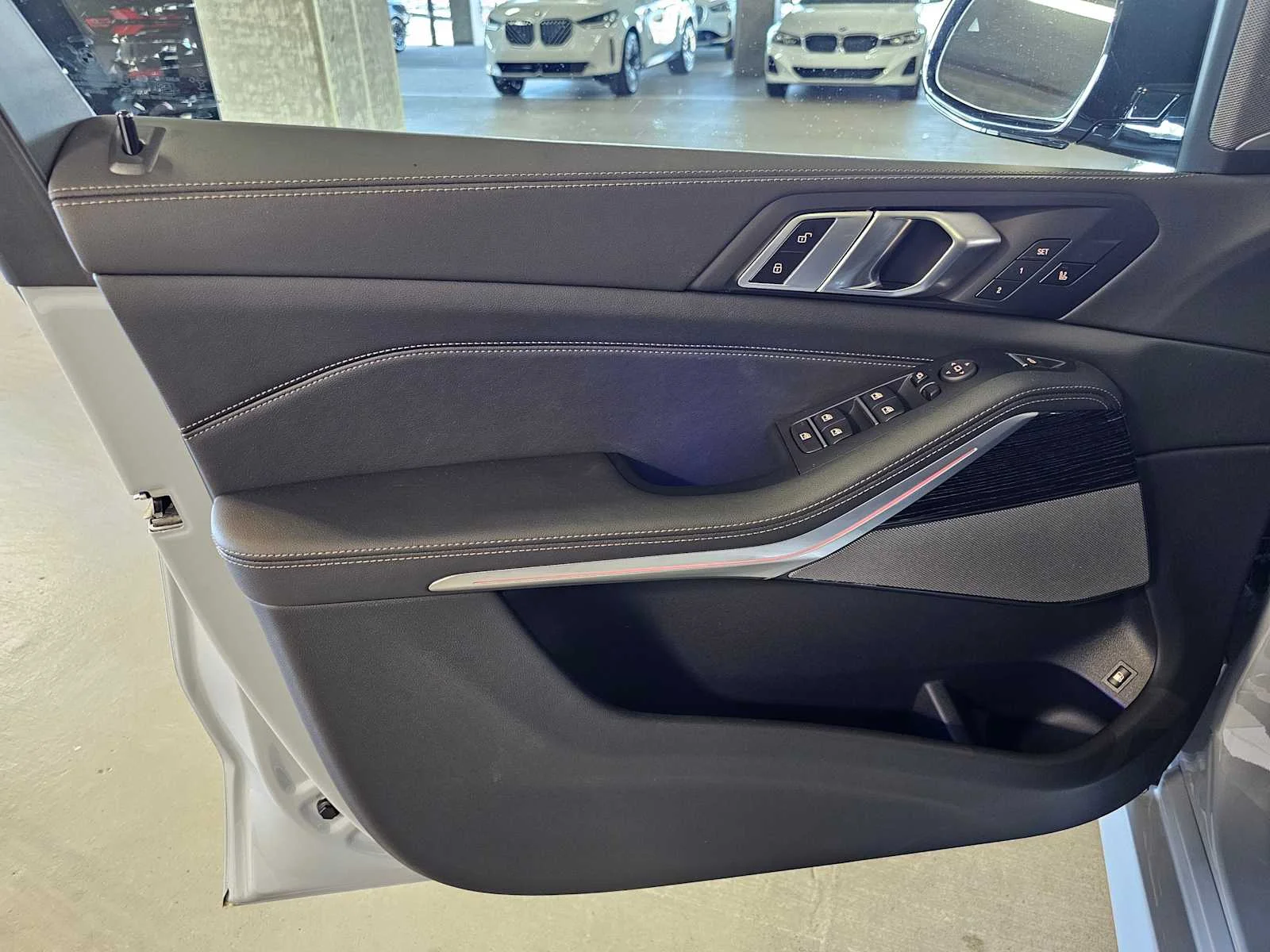New 2026 Brooklyn Grey Metallic BMW xDrive50e image 31