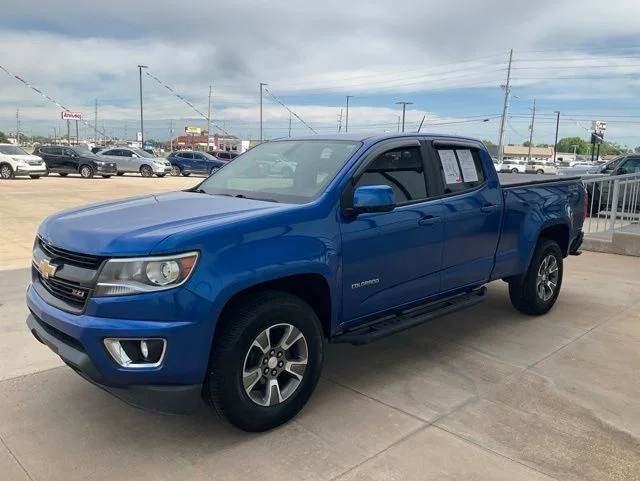 Used 2018 Blue Chevrolet Z71 image 44