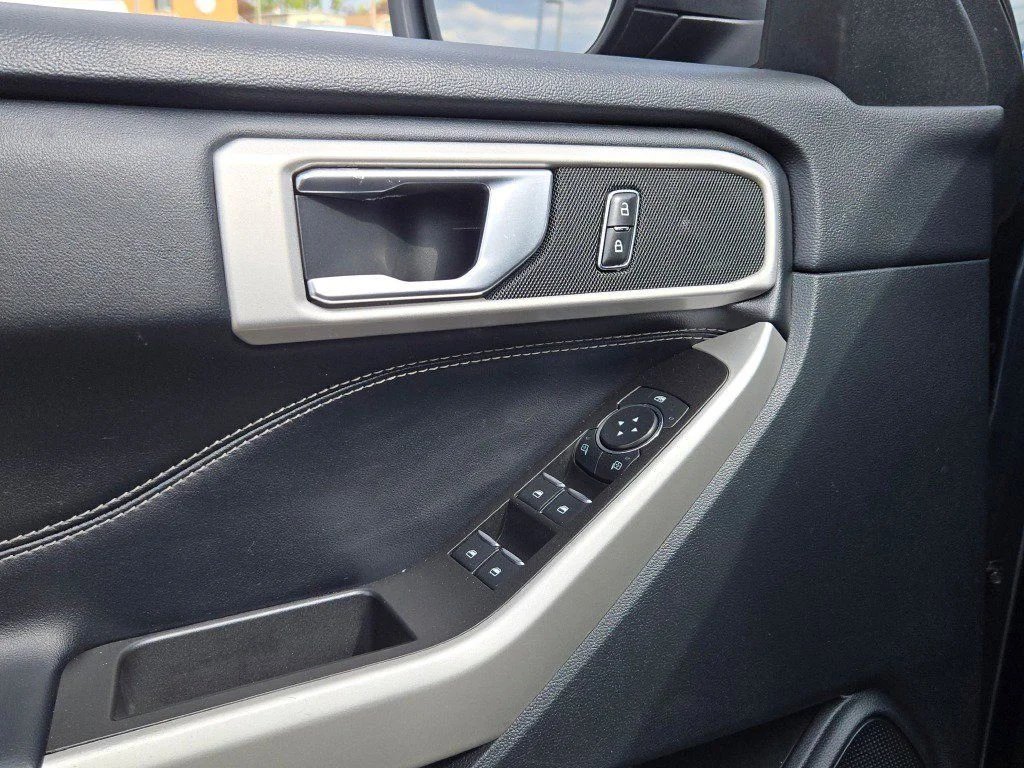 2022 Ford Explorer XLT - Photo 20