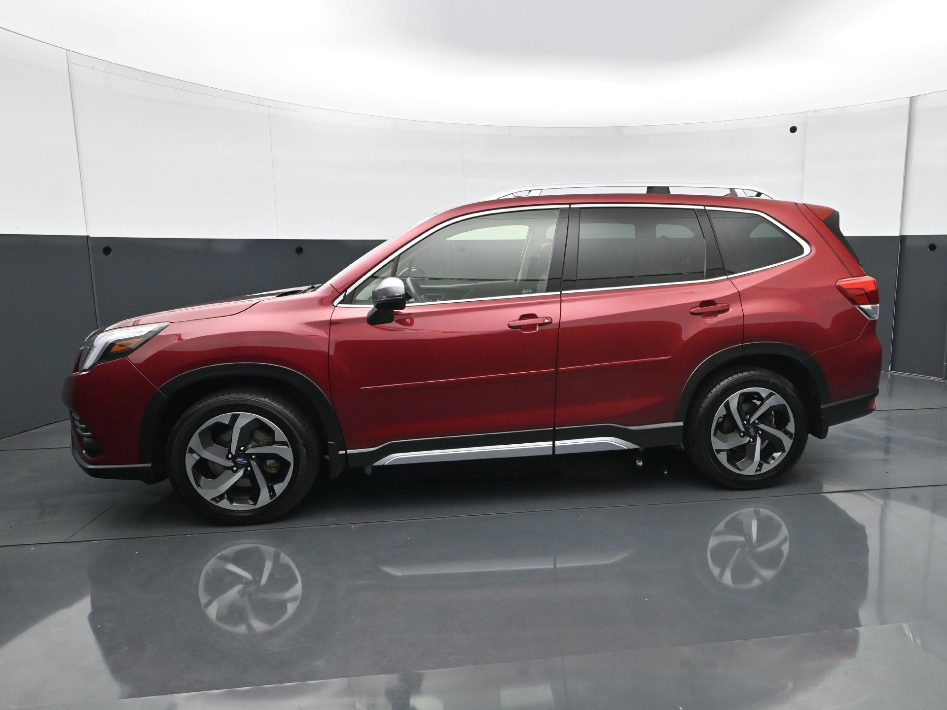 Used 2023 Subaru Forester Touring with VIN JF2SKARC9PH432170 for sale in Burnsville, Minnesota