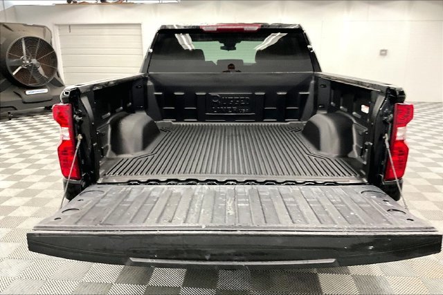 Used 2023 Black Chevrolet LT image 31
