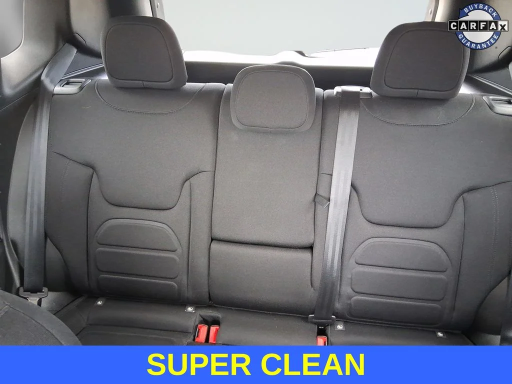 Used 2022 Black Jeep Latitude image 28