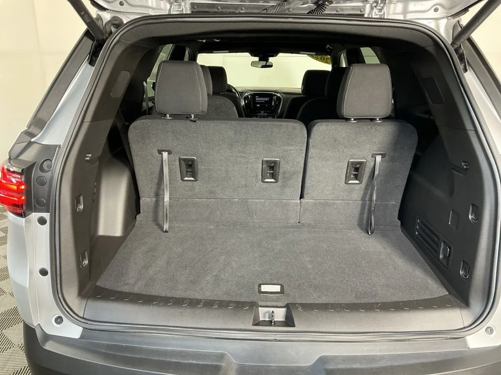 Certified Used 2022 Silver Chevrolet LT image 13