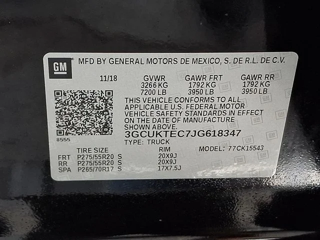 Used 2018 Black Chevrolet High Country image 28
