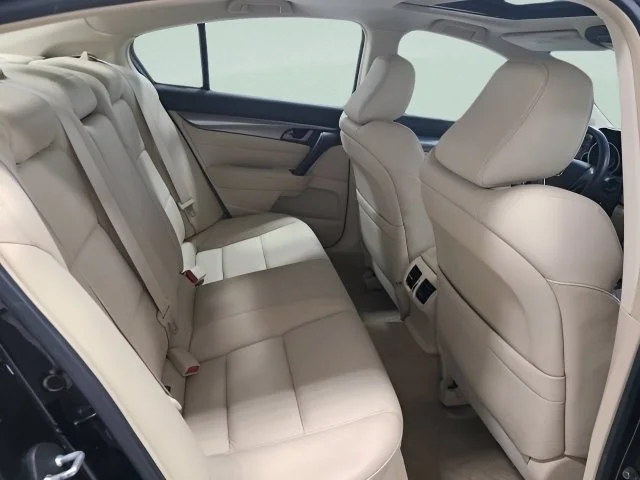 Used 2009 Crystal Black Pearl Acura 3.5 image 13