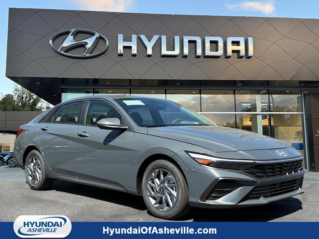 2026 Hyundai Elantra Hybrid