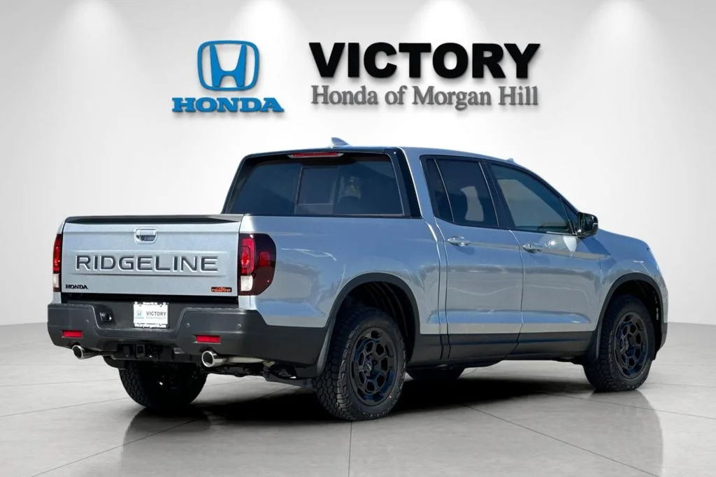New 2026 Solar Silver Metallic Honda TrailSport+ image 4