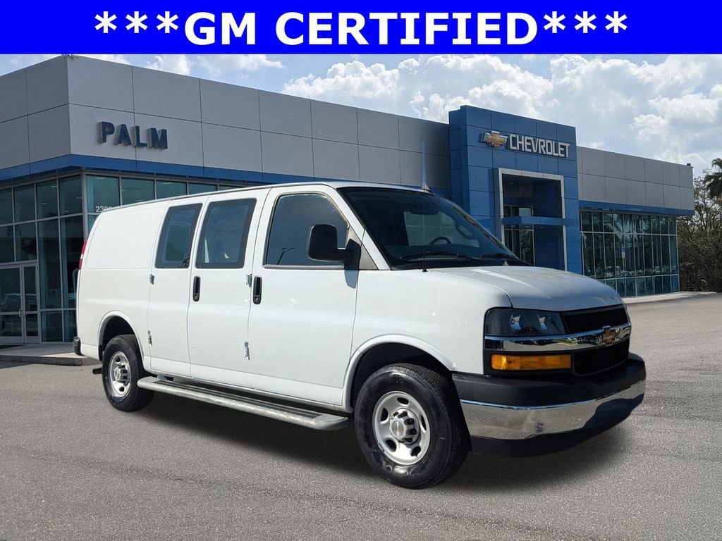 2024 Chevrolet Express 2500 Work Van HD's photo