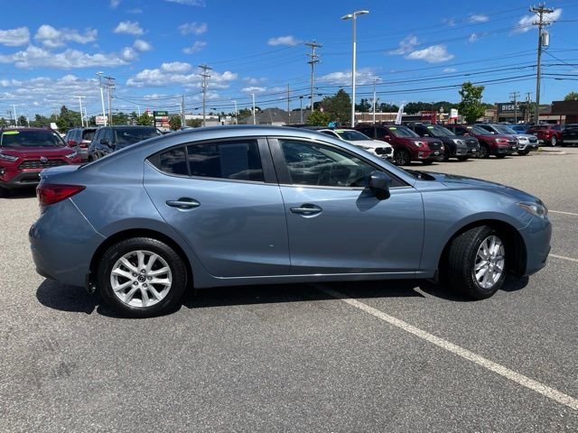 Used 2014 Blue Reflex Mica Mazda i Grand Touring image 8