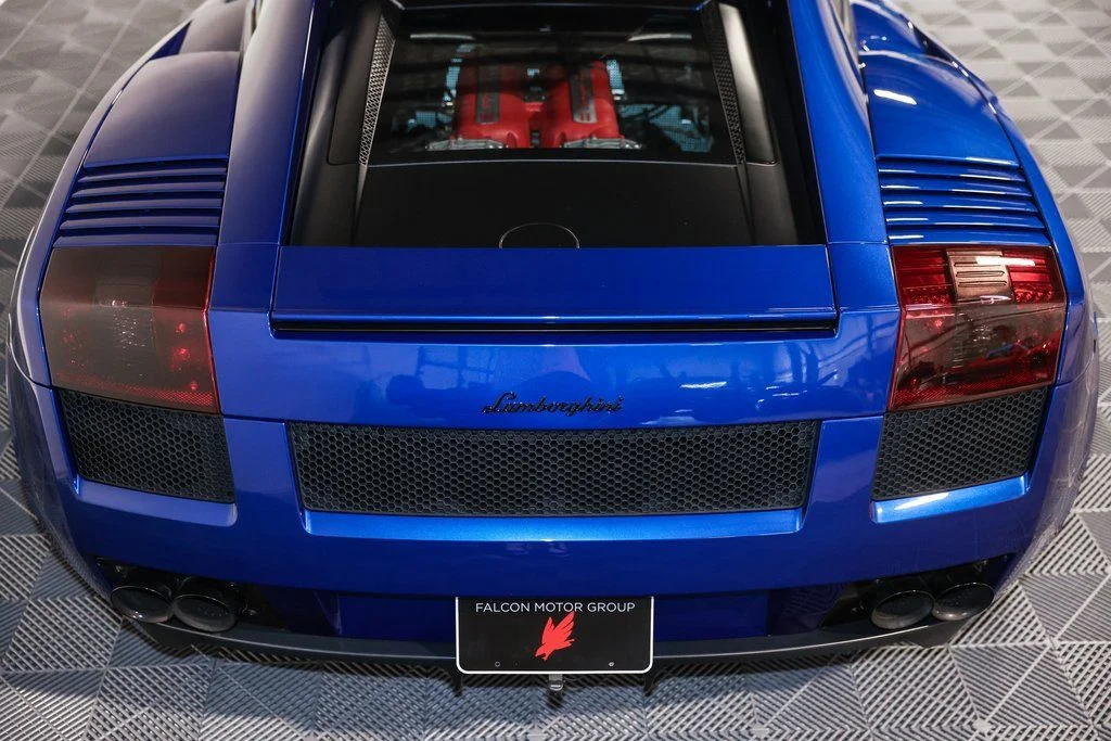 Used 2004 Blue Lamborghini Base image 8