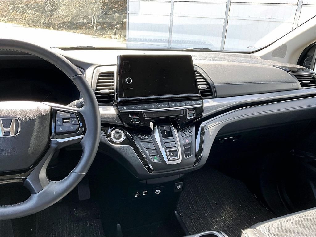 Used 2025 Gray Honda Elite image 19