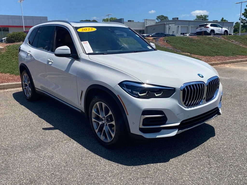 2022 BMW X5 xDrive40i's photo