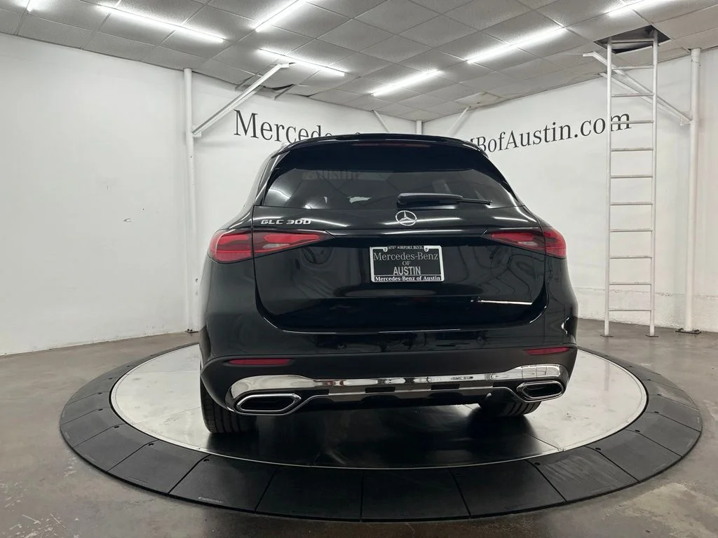 New 2026 Black Mercedes-Benz GLC 300 image 6