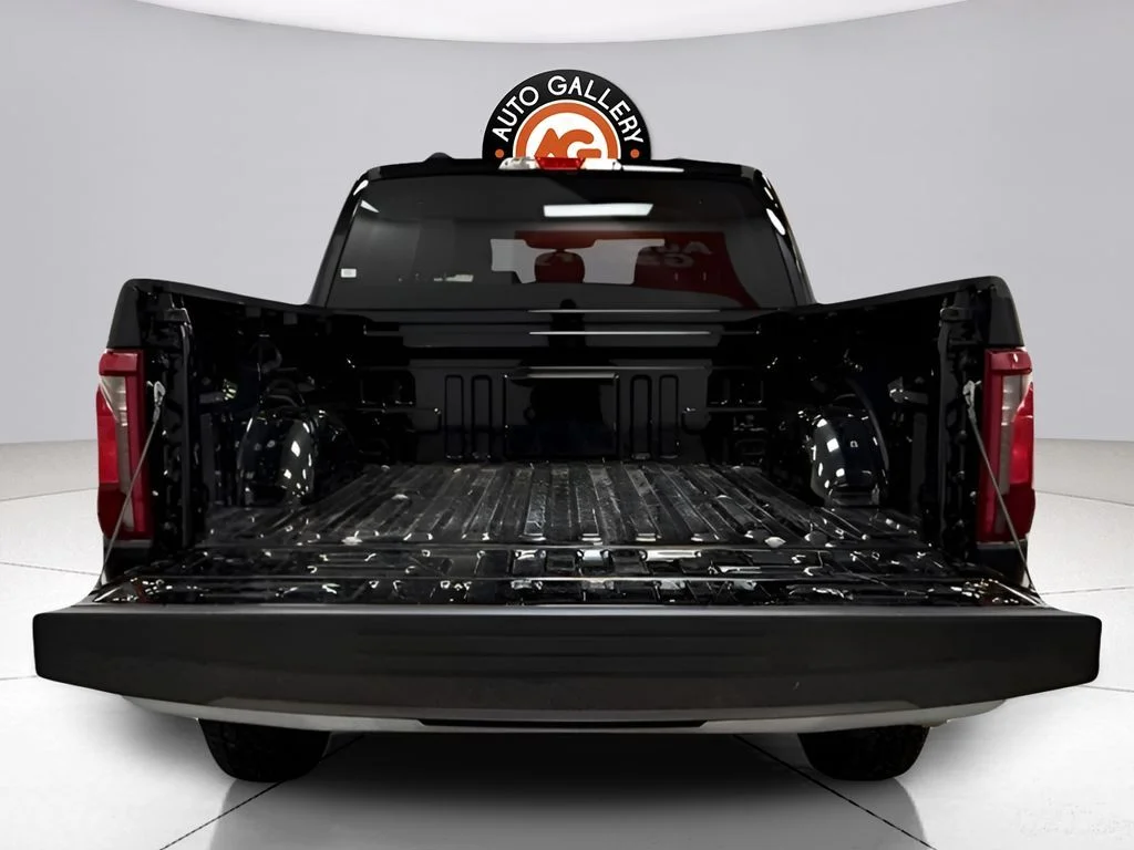 Used 2025 Black Ford XLT image 21