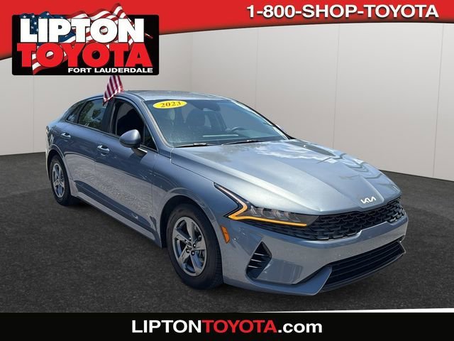 2023 Kia Optima LXS FWD's photo