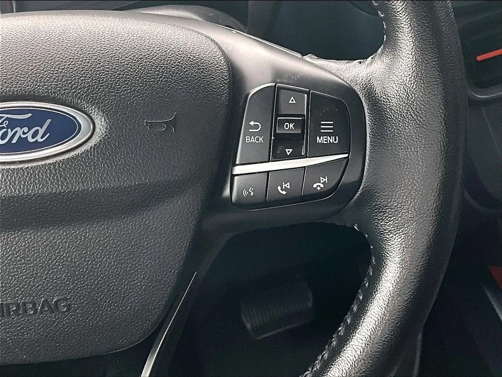 Used 2022 Black Ford XLT image 19