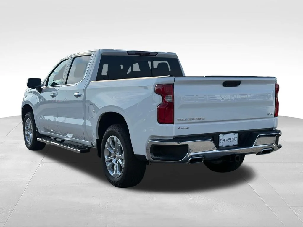 Used 2023 White Chevrolet LTZ image 3