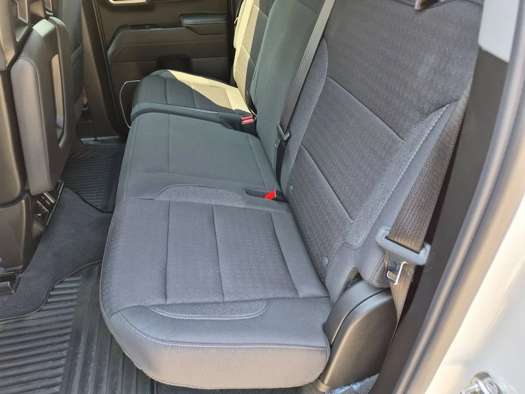 Used 2026 White GMC Elevation image 22