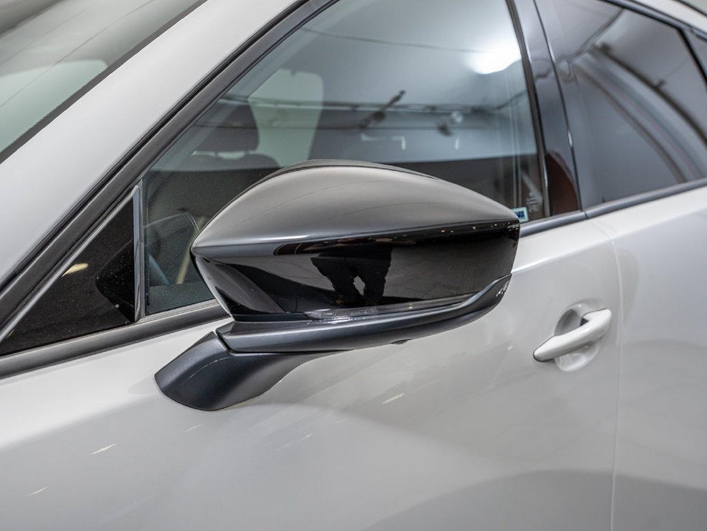Used 2026 Rhodium White Premium Mazda 3.3 Turbo S Premium image 17