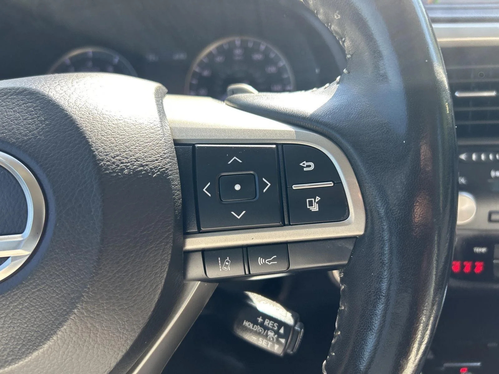 Used 2020 Gray Lexus RX 350 image 15
