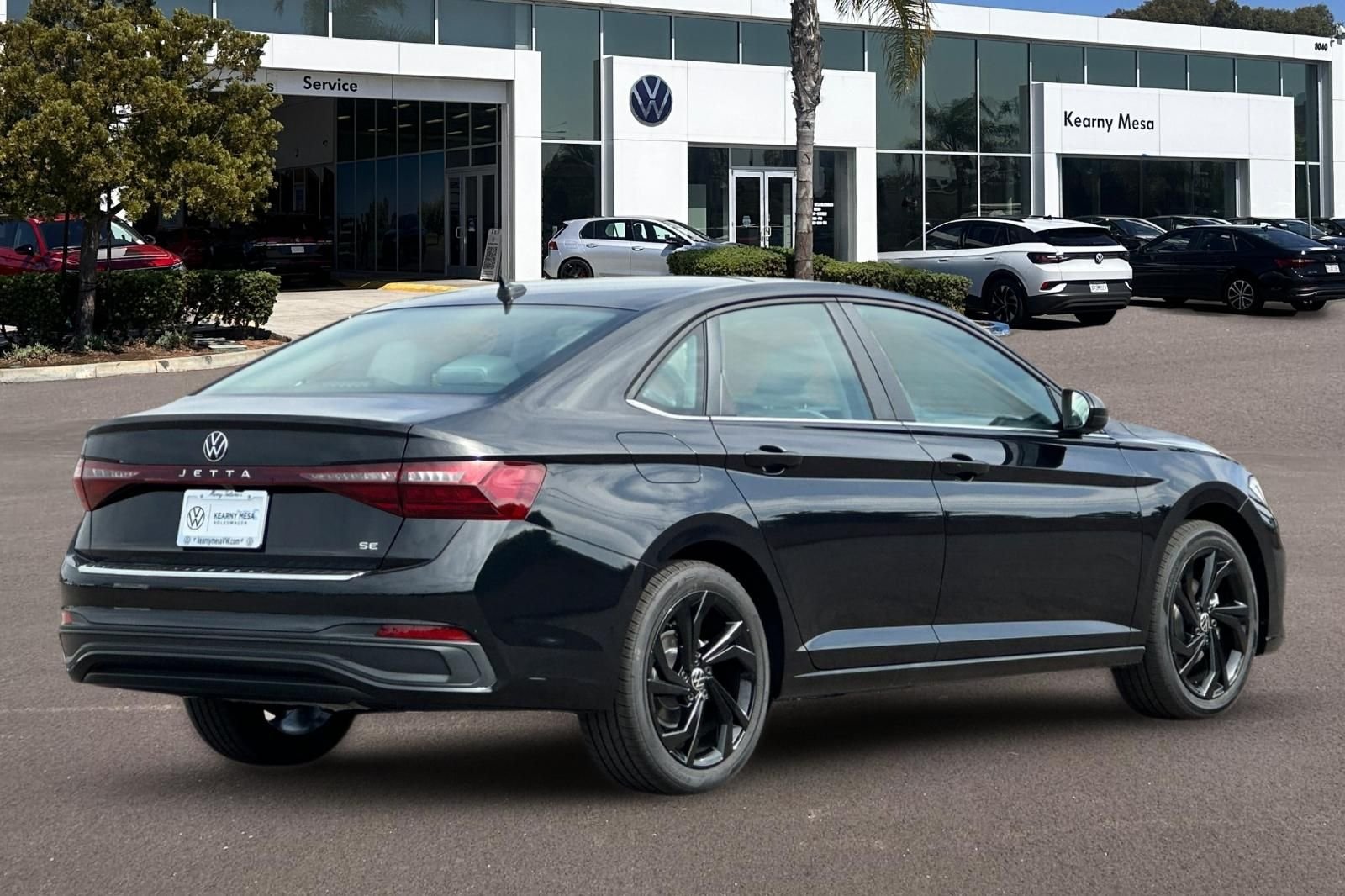 New 2026 Deep Black Pearl Volkswagen 1.5T SE image 4