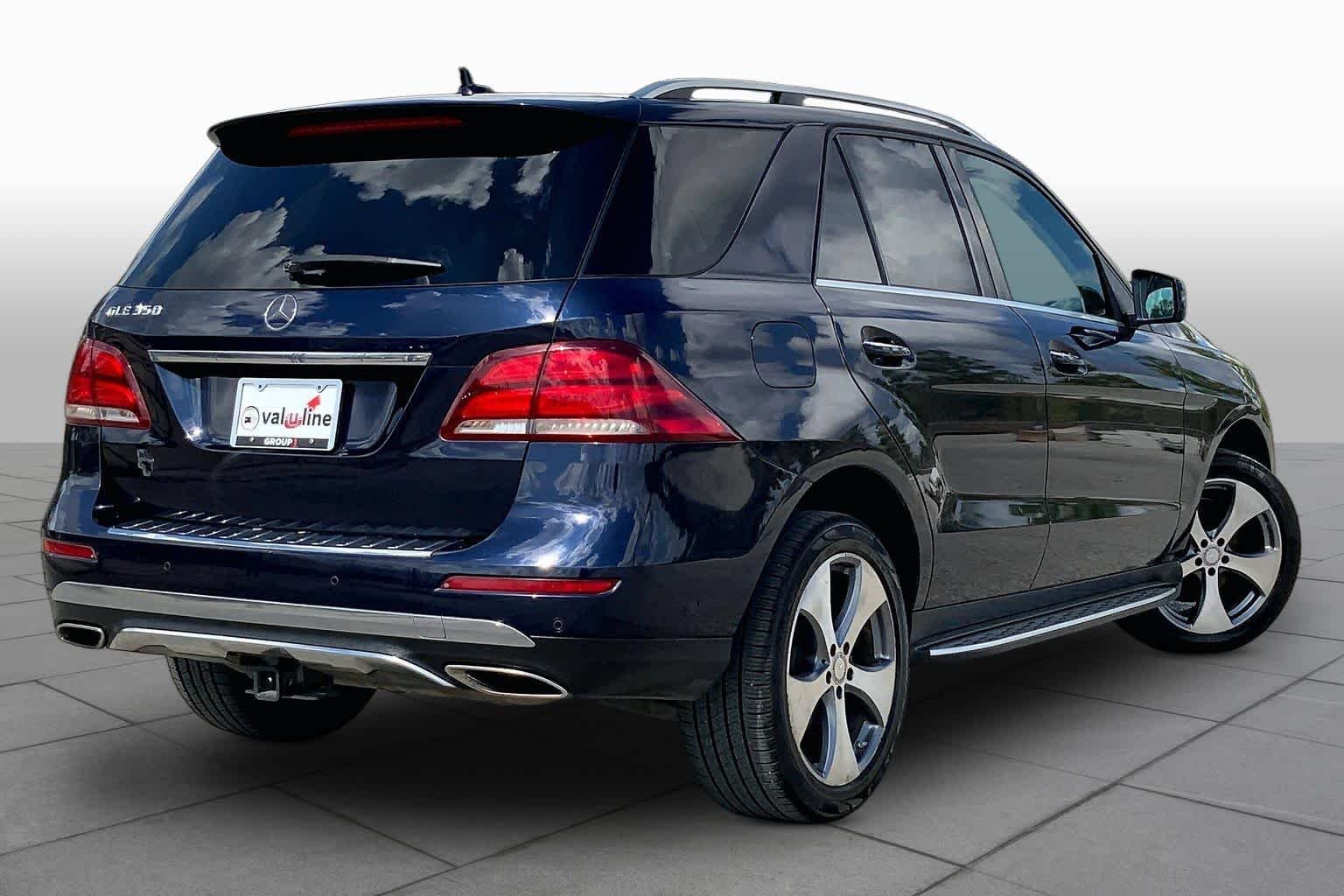 Used 2016 Lunar Blue Metallic Mercedes-Benz GLE 350 image 12