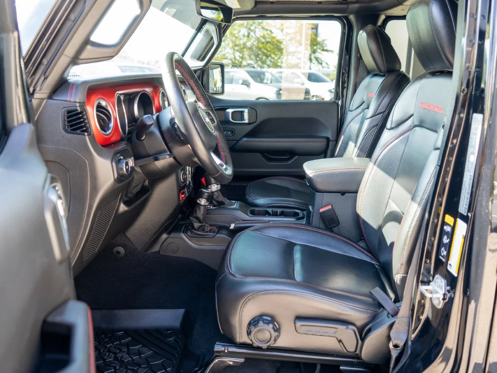 Used 2021 Black Jeep Unlimited Rubicon image 11