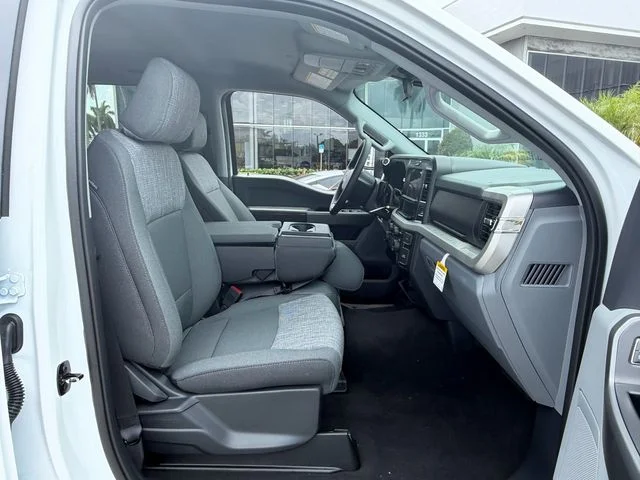 New 2026 Oxford White Ford F-250® XLT image 26