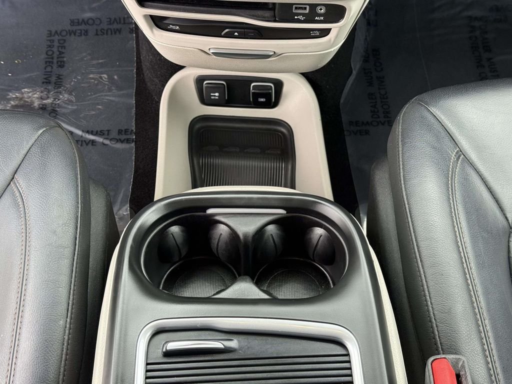 2019 Chrysler Pacifica Touring L Plus - Photo 22