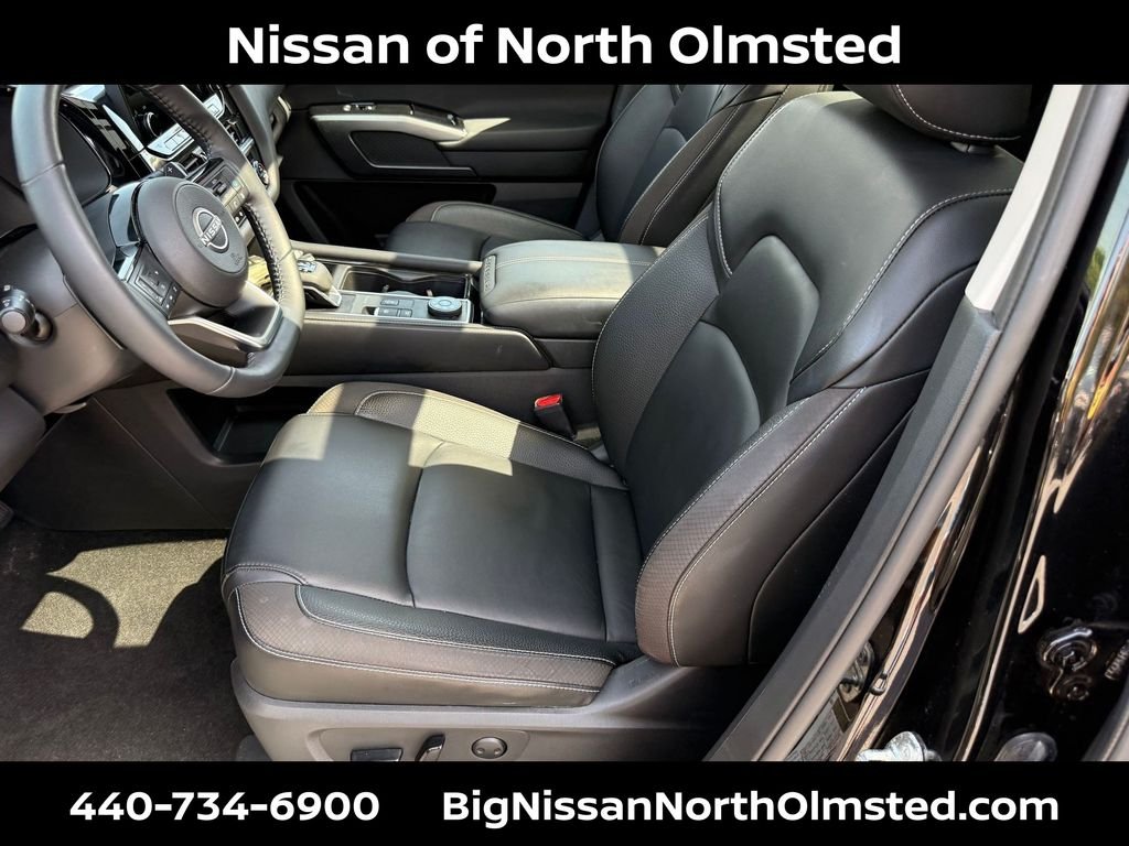Certified Used 2023 Super Black Nissan SL image 24