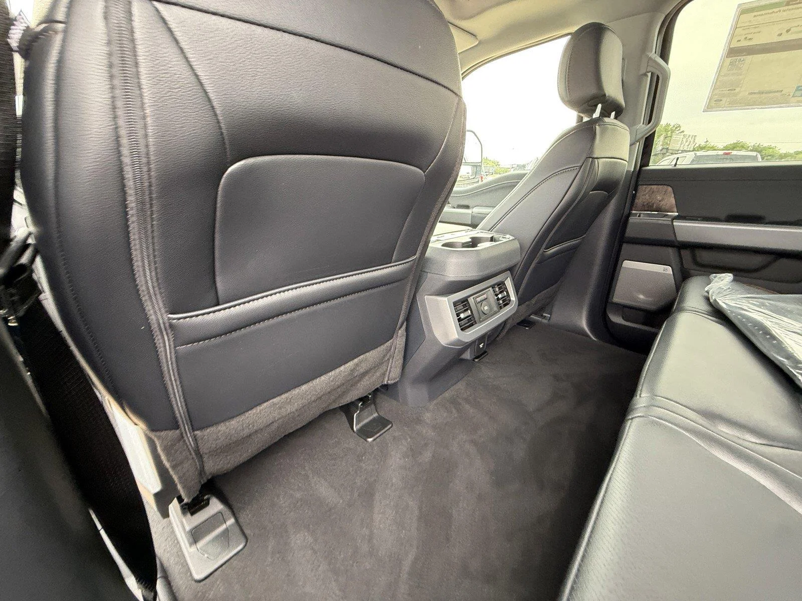 New 2026 Agate Black Metallic Ford F-350® Lariat® image 25