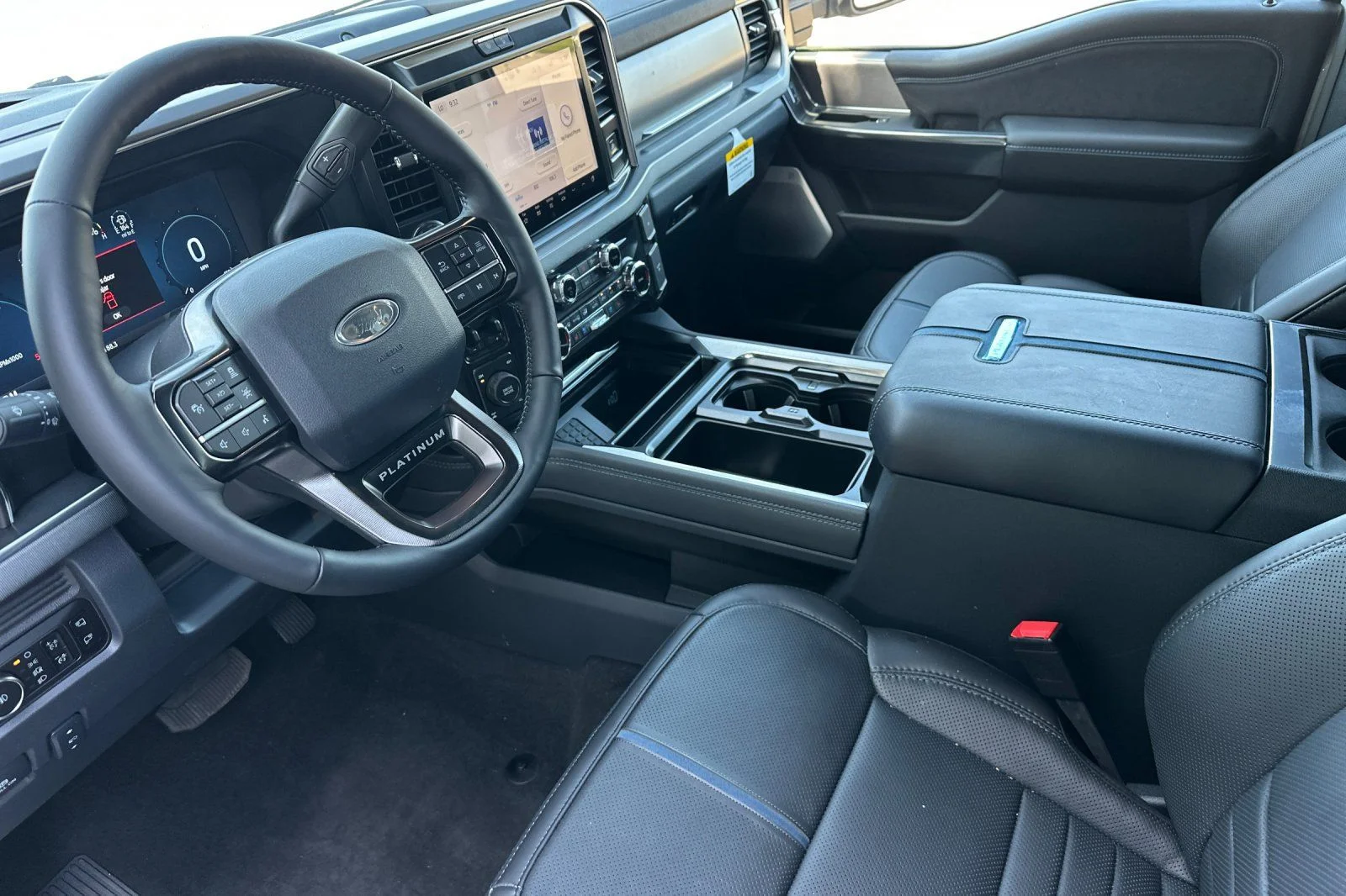 New 2026 Star White Metallic Tri-Coat Ford F-350® Platinum® image 6