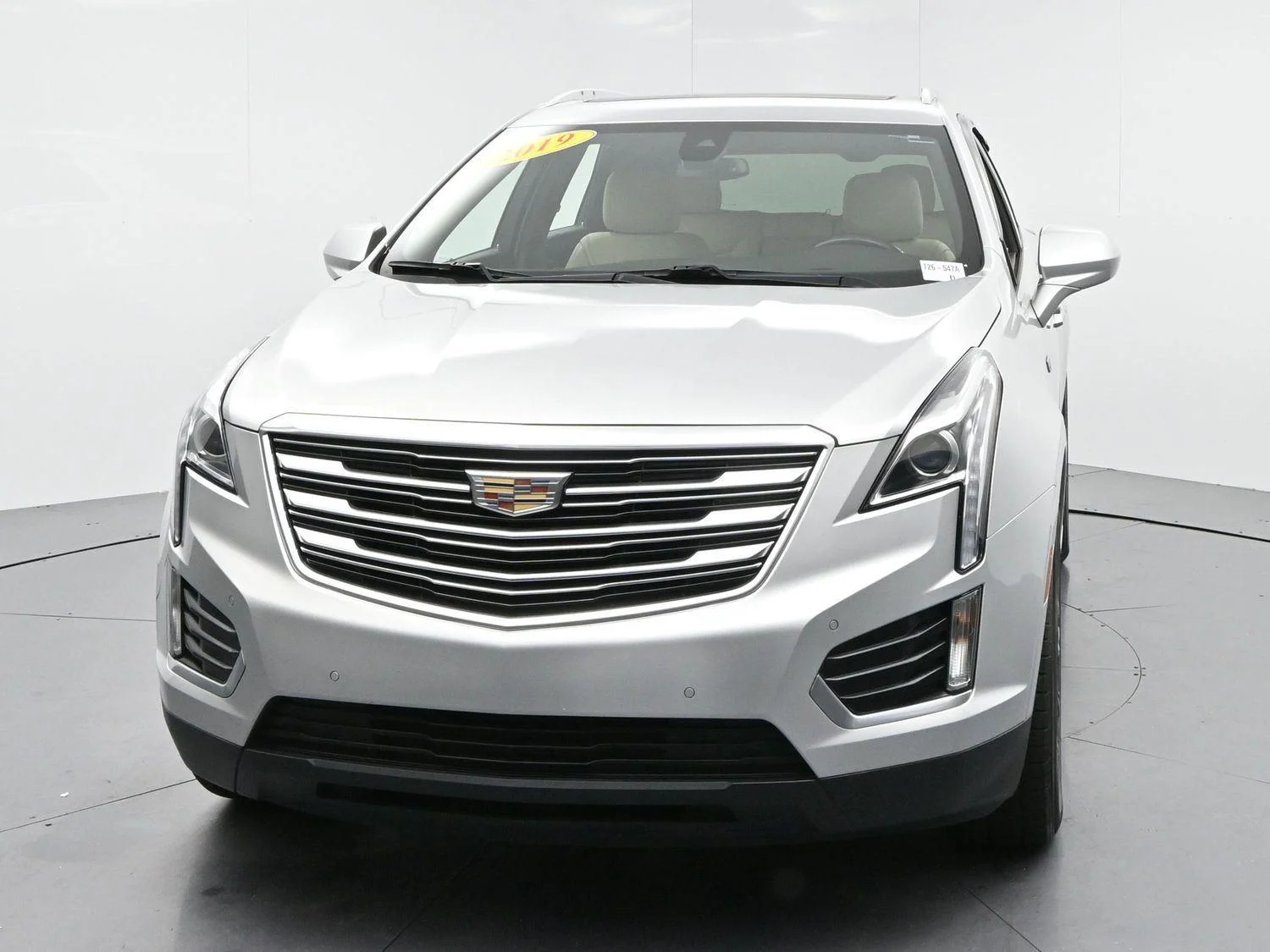 Used 2019 RADIANT SILVER METALLIC Cadillac Luxury FWD image 3