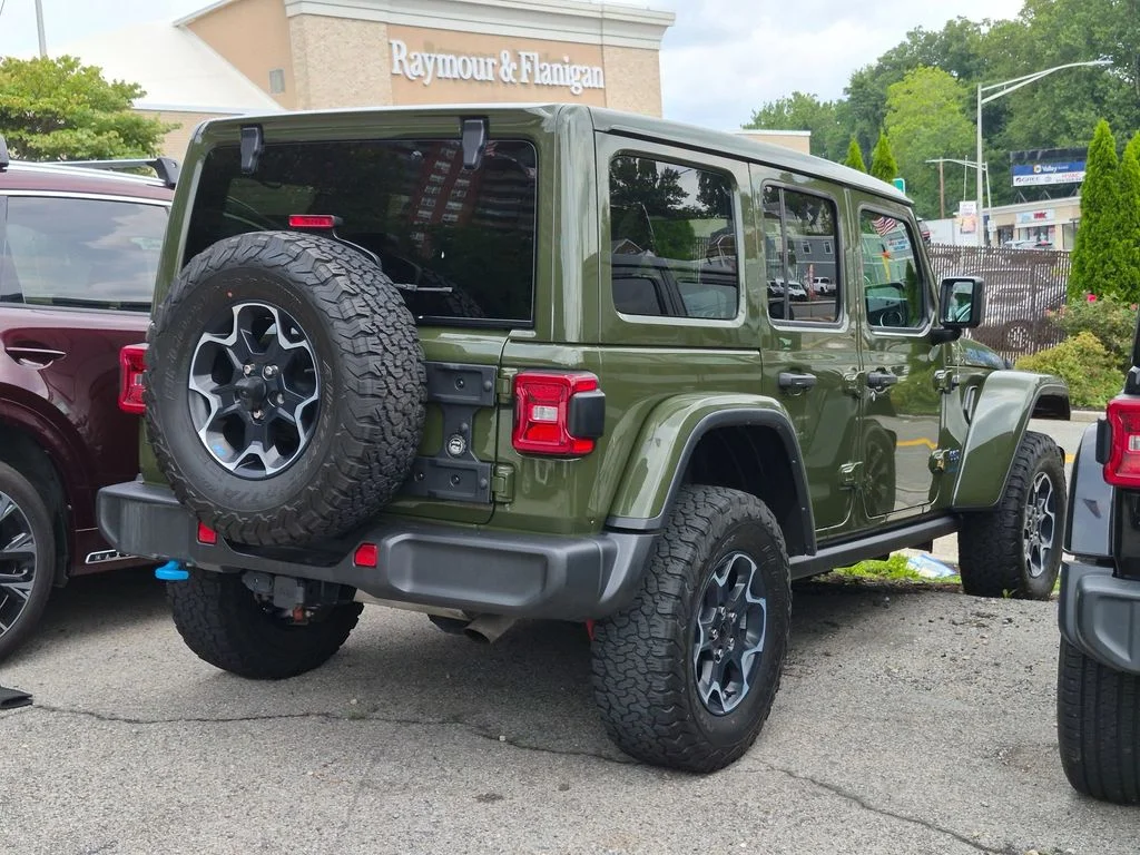 Used 2023 Green Jeep Rubicon 4xe image 5
