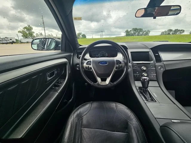 Used 2015 Gray Ford SEL image 13