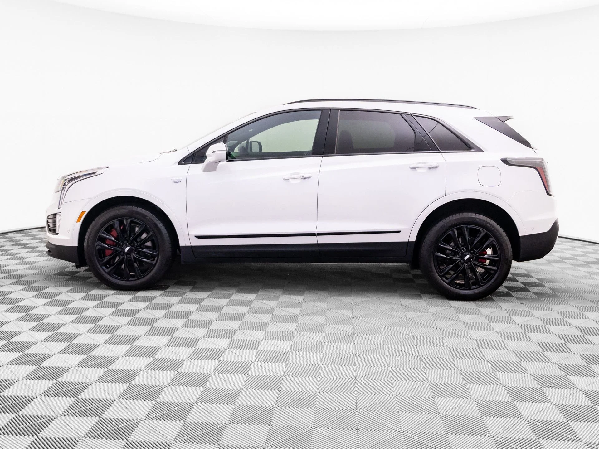 Used 2026 White Cadillac Sport image 2
