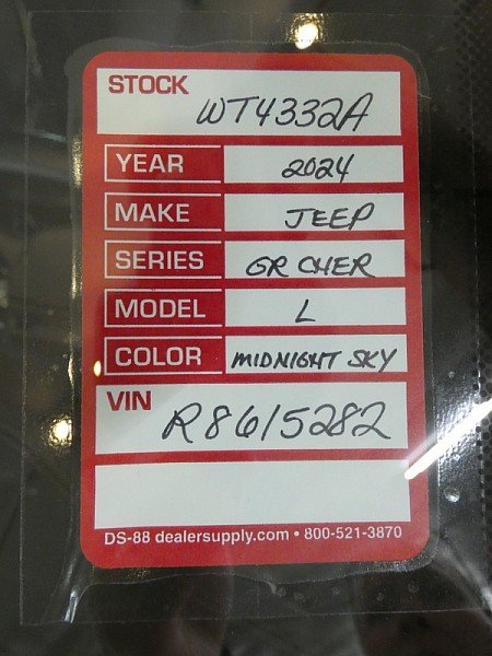 Used 2024 MIDNIGHT SKY Jeep Summit Reserve 4x4 image 37
