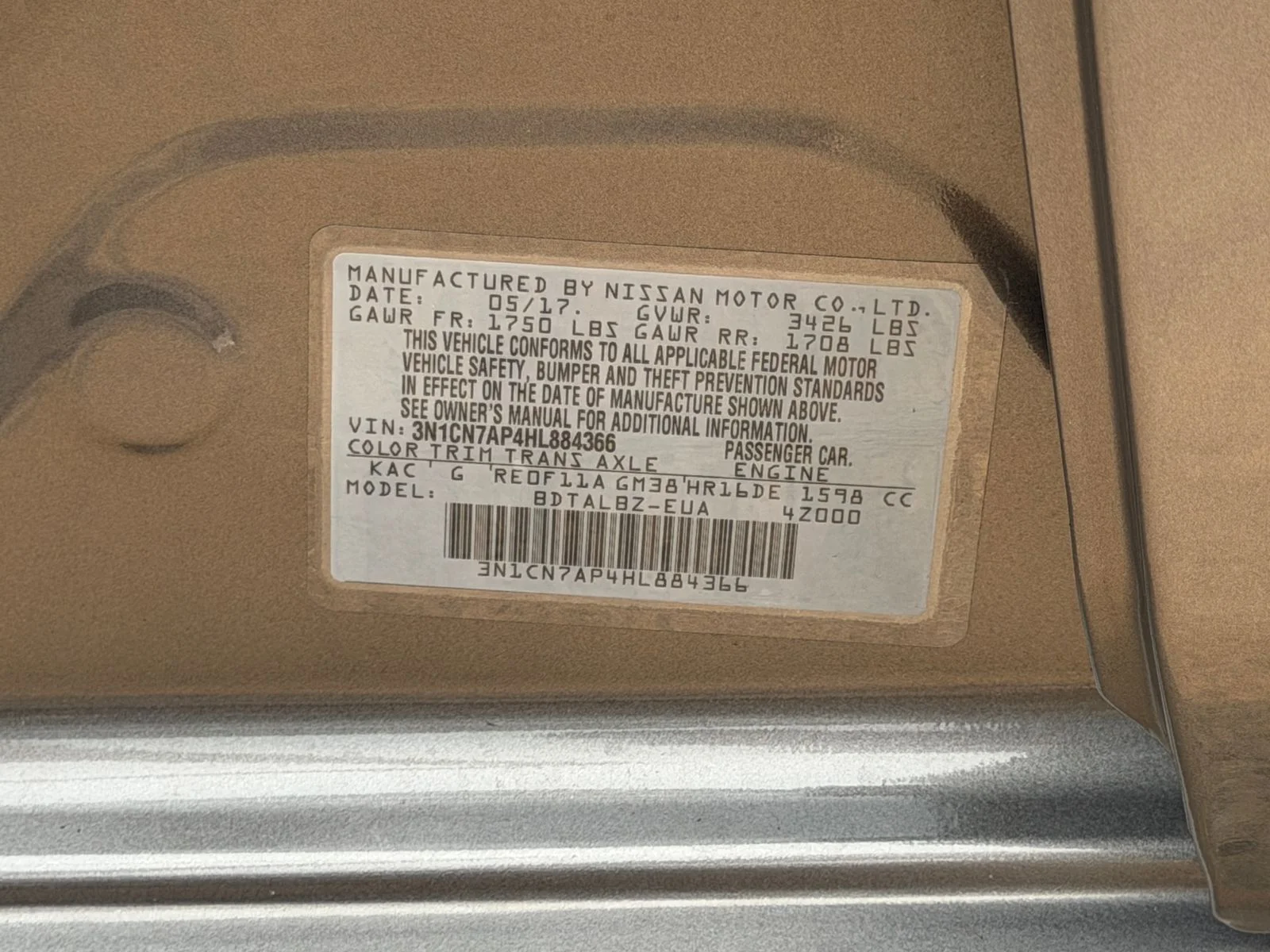 Used 2017 Khaki Nissan 1.6 SV image 26