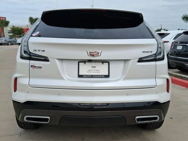 Used 2025 White Cadillac Sport image 5