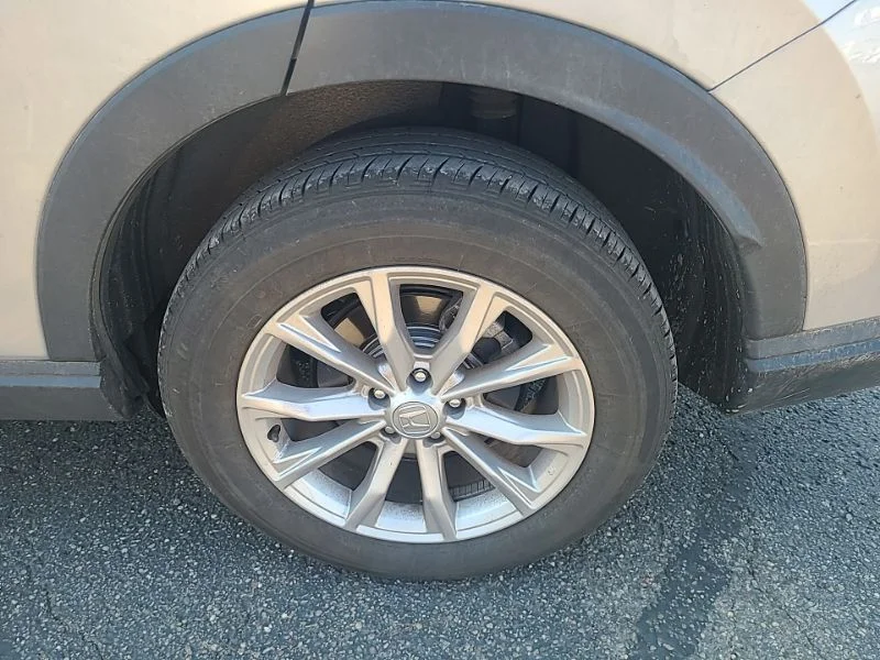 Used 2024  Honda EX image 9