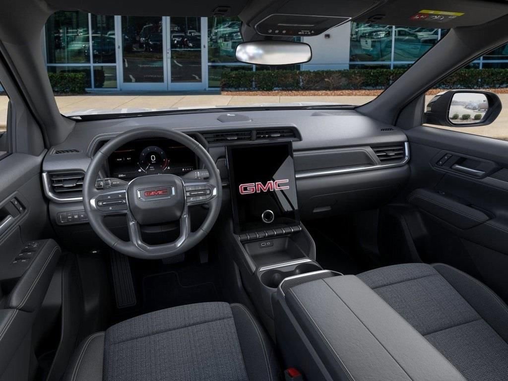 2025 GMC TERRAIN - Image 17