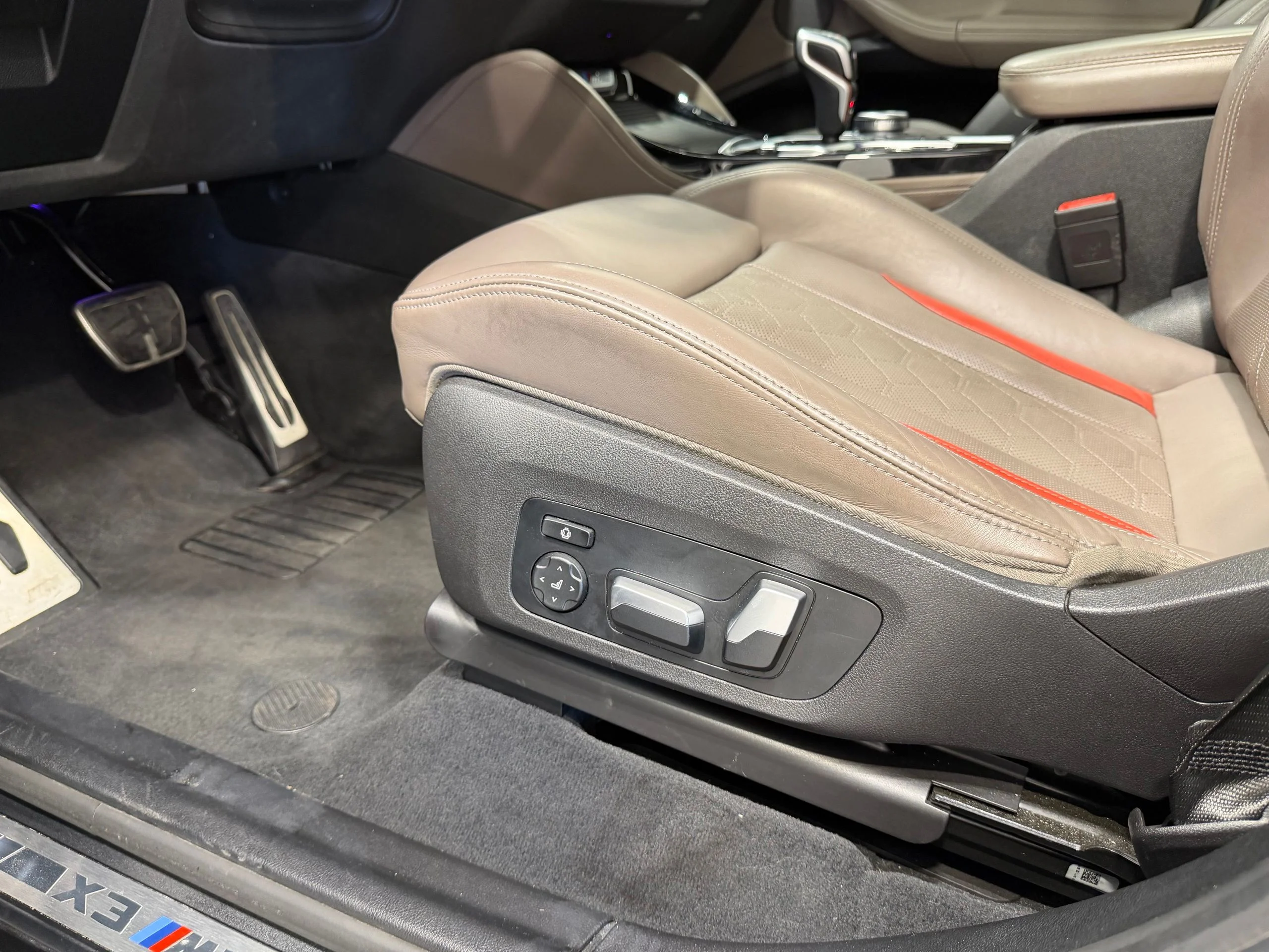 Used 2021 Black BMW M image 45