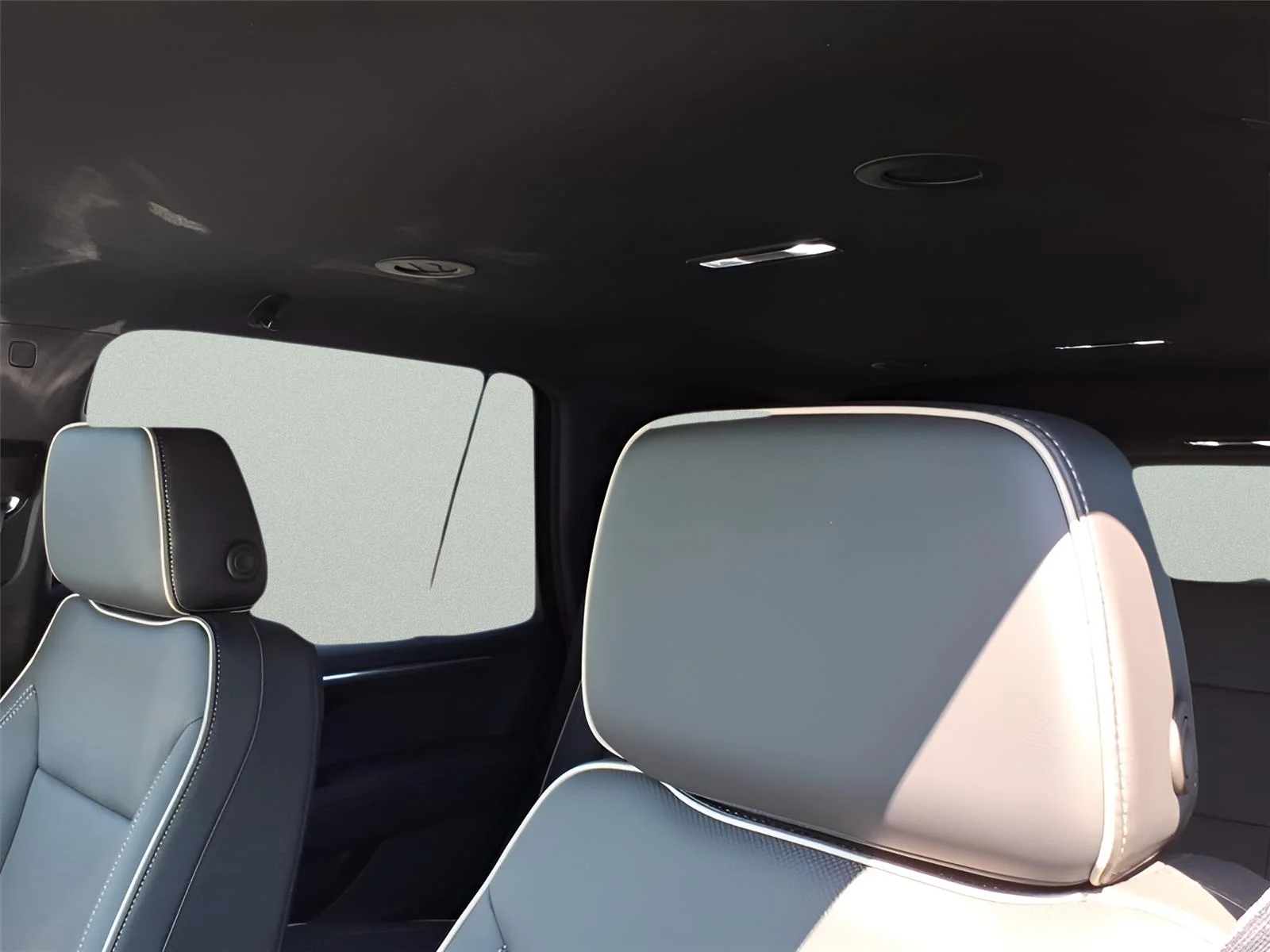 2026 Chevrolet Tahoe Premier - Photo 17