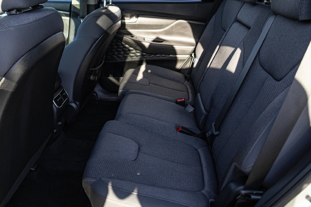 Used 2023 Silver Hyundai SEL image 28
