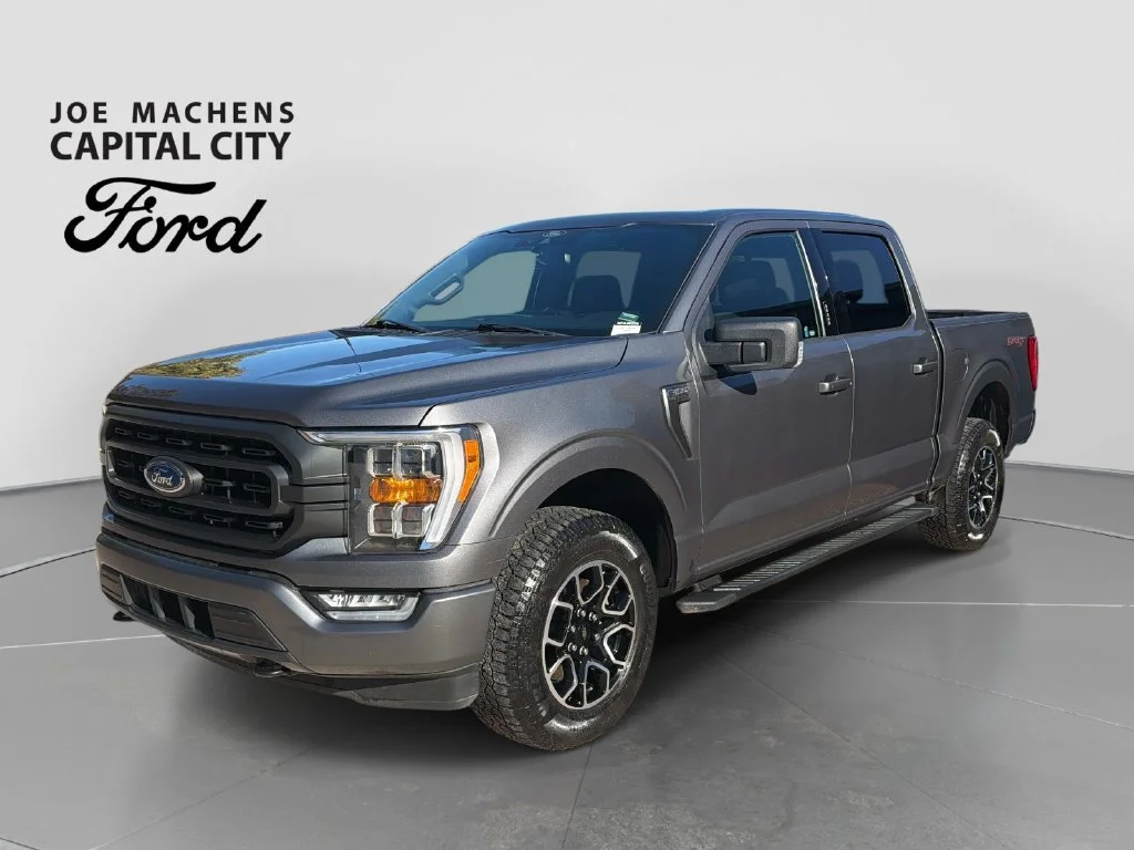 Used 2022 Gray Ford XLT image 9